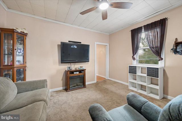 111 4TH AVE, Baltimore, MD 21227