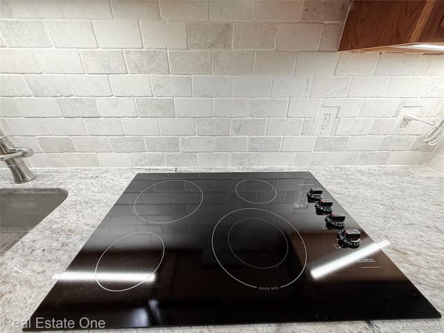 21338 MULBERRY Court 52, Farmington Hills, MI 48336