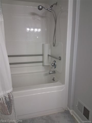 21338 MULBERRY Court 52, Farmington Hills, MI 48336