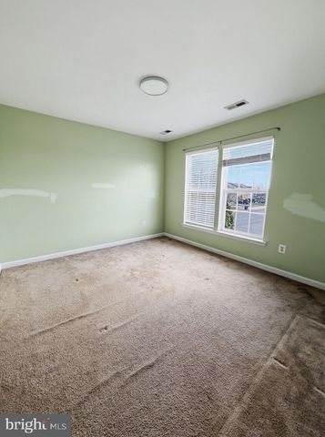 16 E LONE TREE DR, Camden, DE 19934