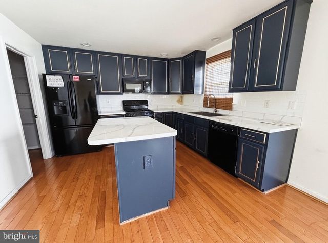 16 E LONE TREE DR, Camden, DE 19934