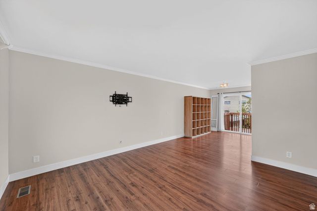 5556 W BLUEVAIL CT, West Jordan, UT 84081