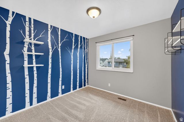 5556 W BLUEVAIL CT, West Jordan, UT 84081