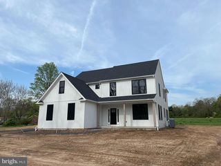 1615 SAINT PETERS RD, Pottstown, PA 19465