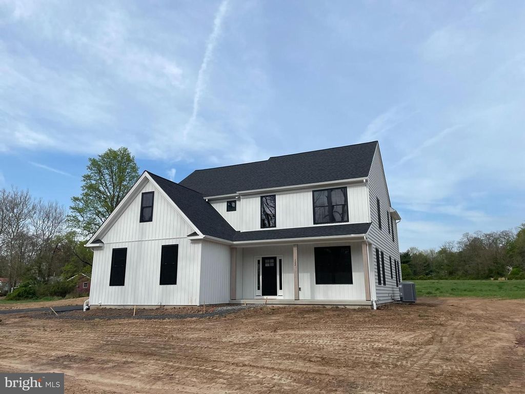 1615 SAINT PETERS RD, Pottstown, PA 19465