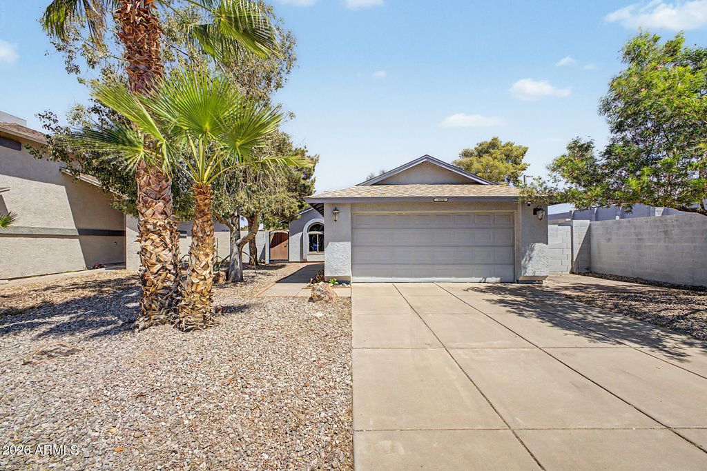 3602 W BEHREND Drive, Glendale, AZ 85308