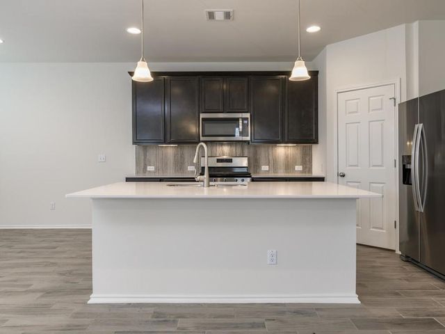 9101 Garnet DR, Austin, TX 79729
