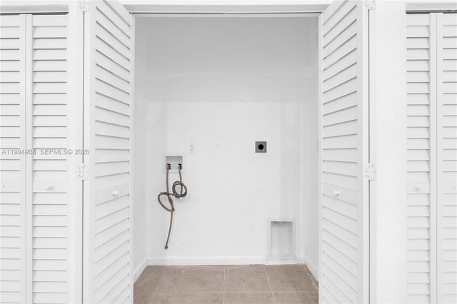 21209 NW 14th Pl 7-20, Miami Gardens, FL 33169