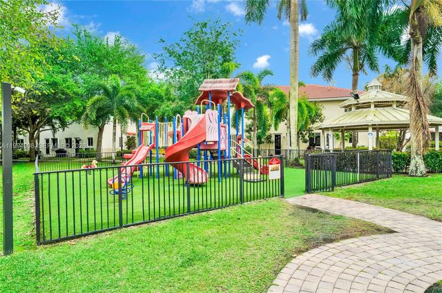 21209 NW 14th Pl 7-20, Miami Gardens, FL 33169