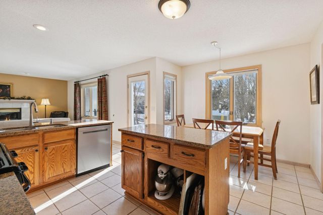 2605 Kennelly Place, Burnsville, MN 55337