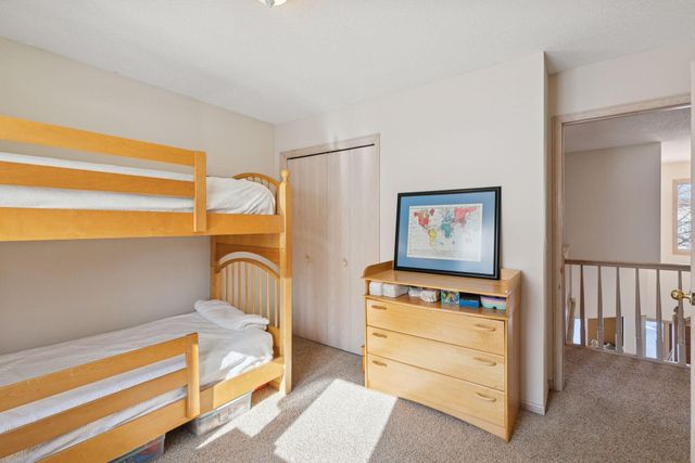 2605 Kennelly Place, Burnsville, MN 55337