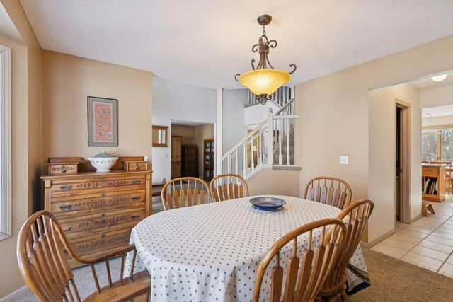 2605 Kennelly Place, Burnsville, MN 55337