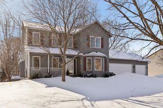 2605 Kennelly Place, Burnsville, MN 55337