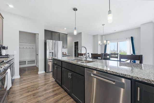 929 Meravi Cove, Fort Wayne, IN 46818