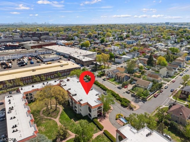 2 Ann St 203, Clifton City, NJ 07013