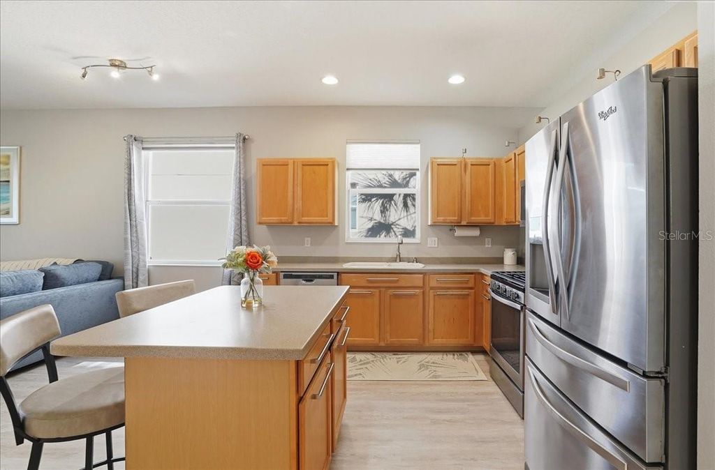 Image 17 of property listing at 8997 STONE HARBOUR LOOP, Bradenton, FL 34212