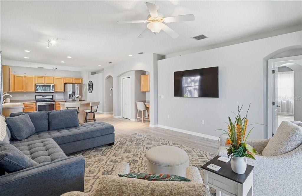 Image 22 of property listing at 8997 STONE HARBOUR LOOP, Bradenton, FL 34212