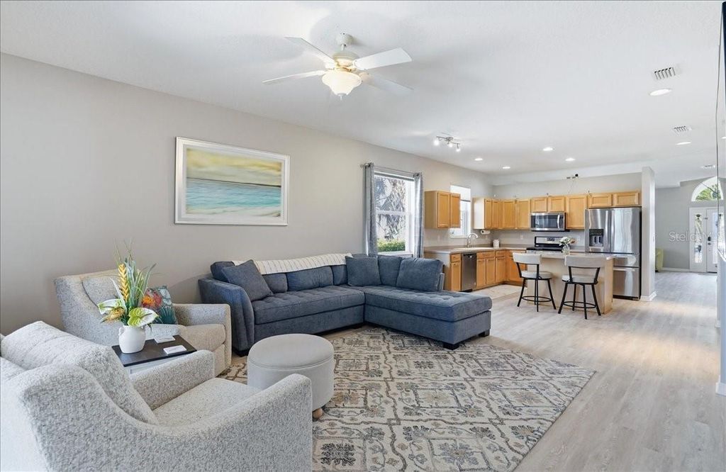 Image 23 of property listing at 8997 STONE HARBOUR LOOP, Bradenton, FL 34212