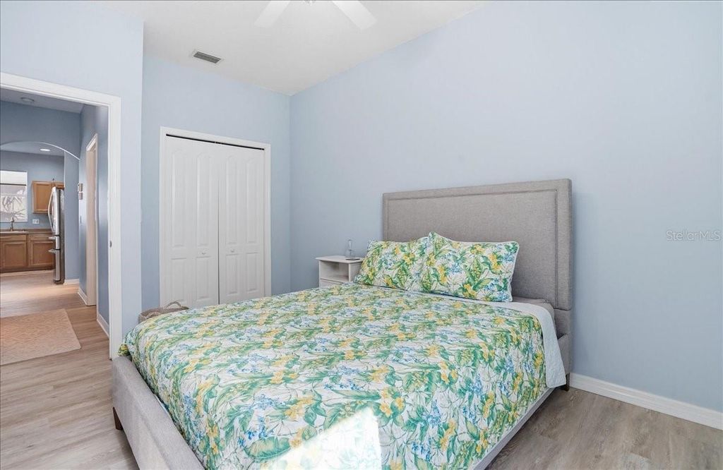 Image 36 of property listing at 8997 STONE HARBOUR LOOP, Bradenton, FL 34212