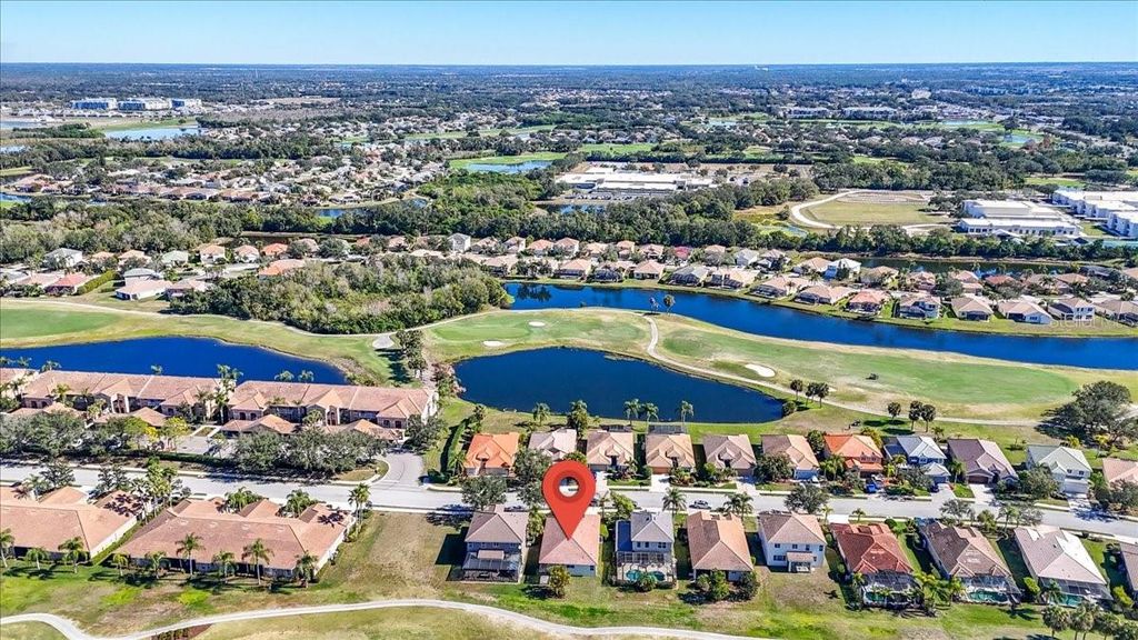 Image 52 of property listing at 8997 STONE HARBOUR LOOP, Bradenton, FL 34212