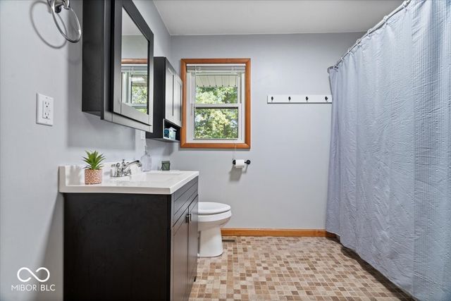 5636 N Mechanicsburg Road, Middletown, IN 47356