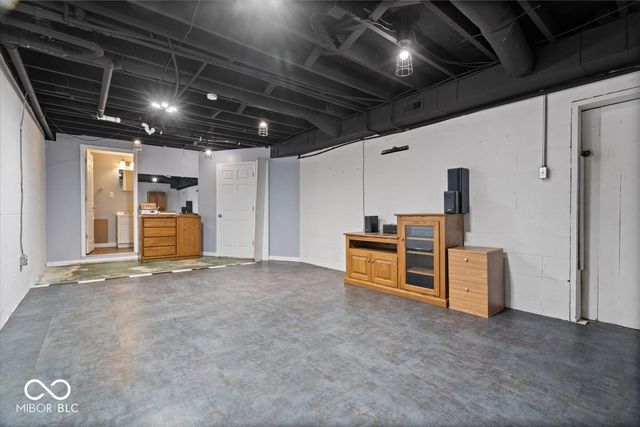 5636 N Mechanicsburg Road, Middletown, IN 47356