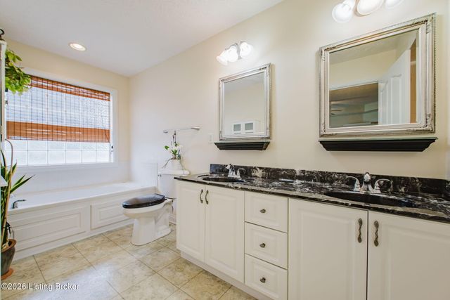 419 Deer Lake Rd, Elizabethtown, KY 42701