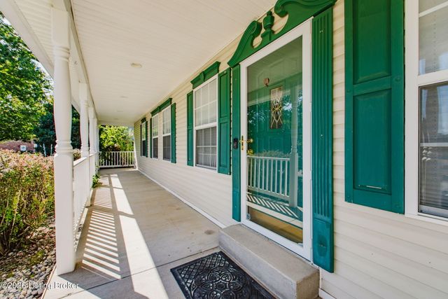 419 Deer Lake Rd, Elizabethtown, KY 42701