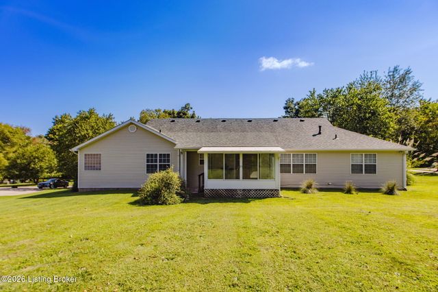 419 Deer Lake Rd, Elizabethtown, KY 42701