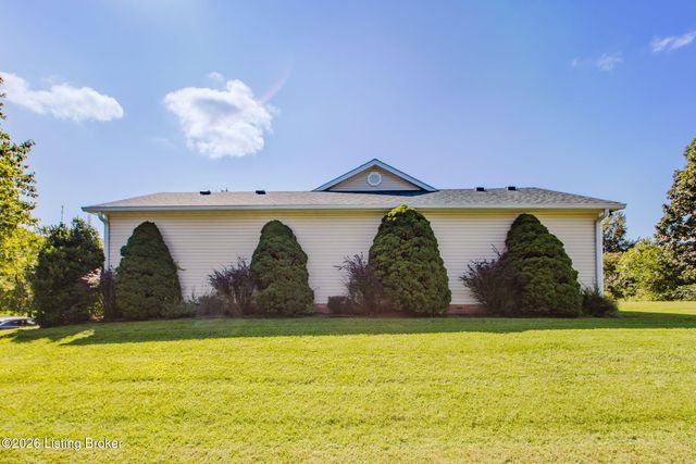 419 Deer Lake Rd, Elizabethtown, KY 42701