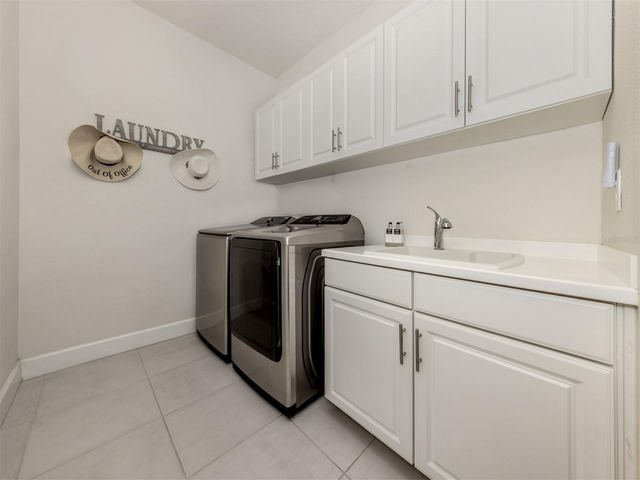 5853 SEMOLINO STREET, Nokomis, FL 34275