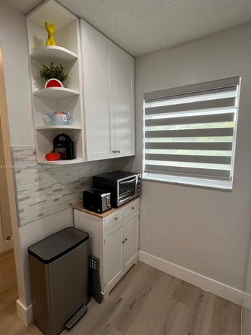 1501 S Ocean Blvd 315, Lauderdale By The Sea, FL 33062