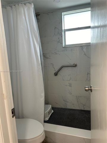 1501 S Ocean Blvd 315, Lauderdale By The Sea, FL 33062