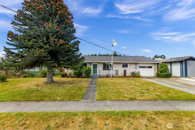 1505 39th Street, Anacortes, WA 98221