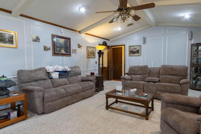 6420 MOOREGATE Drive, Amarillo, TX 79109