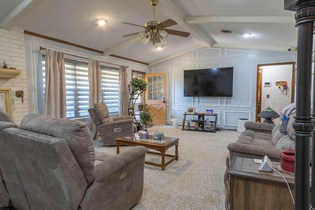 6420 MOOREGATE Drive, Amarillo, TX 79109