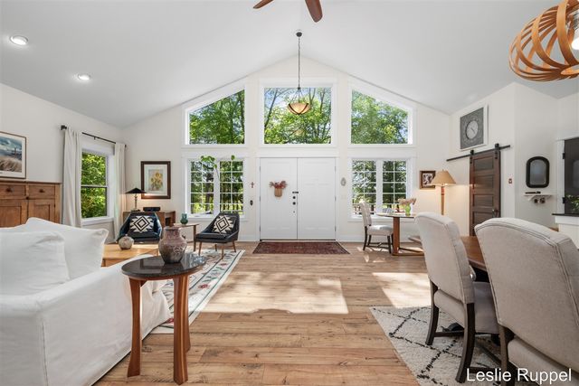 13015 Ritchie Avenue, Cedar Springs, MI 49319