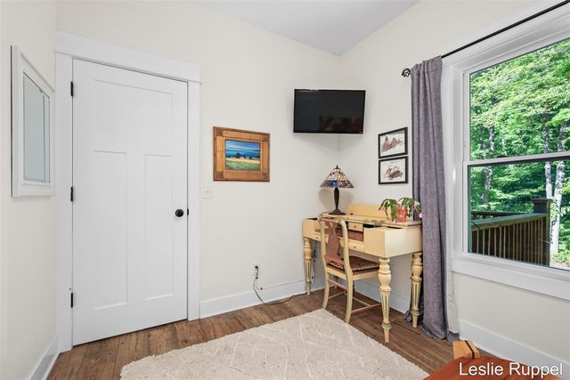 13015 Ritchie Avenue, Cedar Springs, MI 49319
