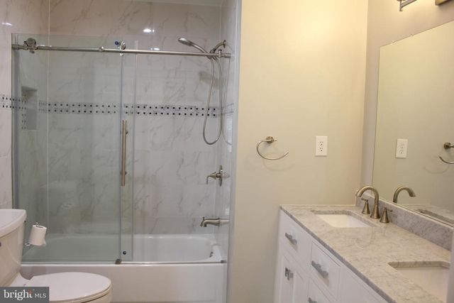 9706 MIDDLETON RIDGE RD, Vienna, VA 22182