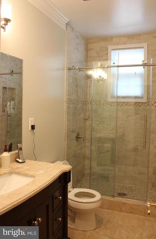 9706 MIDDLETON RIDGE RD, Vienna, VA 22182
