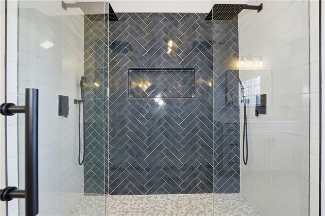 5008 Shallow Ridge NE Road, Kennesaw, GA 30144