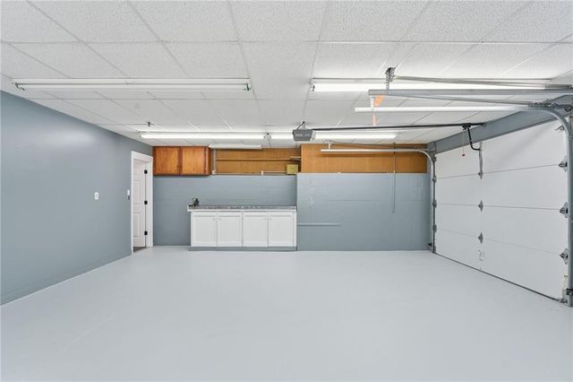 5008 Shallow Ridge NE Road, Kennesaw, GA 30144