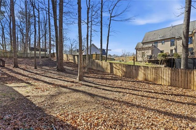 5008 Shallow Ridge NE Road, Kennesaw, GA 30144