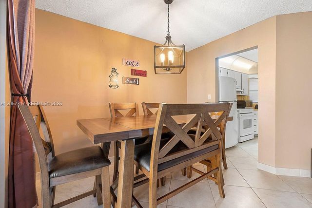6655 W Broward Boulevard 200, Plantation, FL 33317