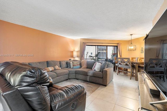 6655 W Broward Boulevard 200, Plantation, FL 33317