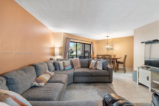 6655 W Broward Boulevard 200, Plantation, FL 33317