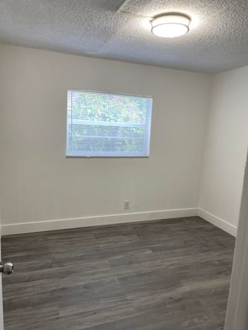 1450 SW 8th Court, Fort Lauderdale, FL 33312