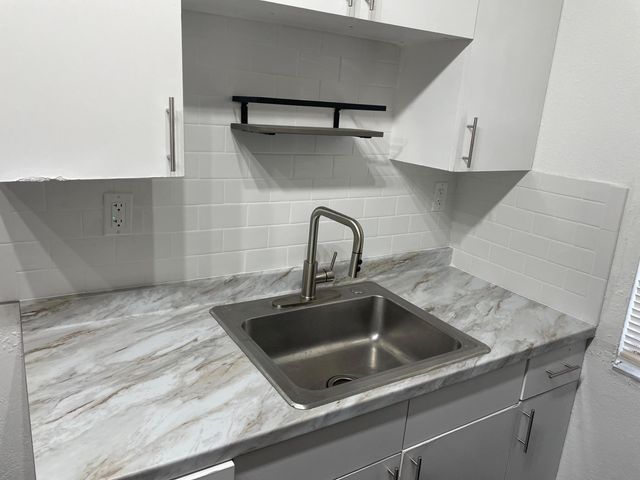 1450 SW 8th Court, Fort Lauderdale, FL 33312