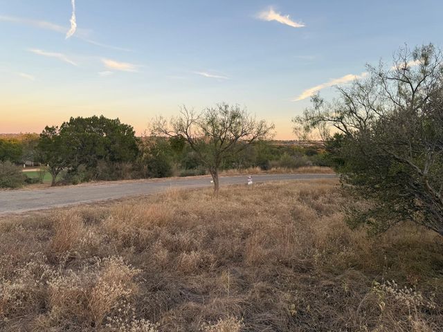 304 Red Wine, Horseshoe Bay, TX 78657