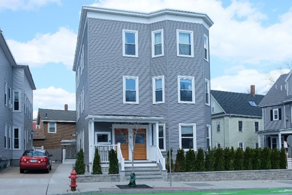 335 Beacon Sr 3, Somerville, MA 02143